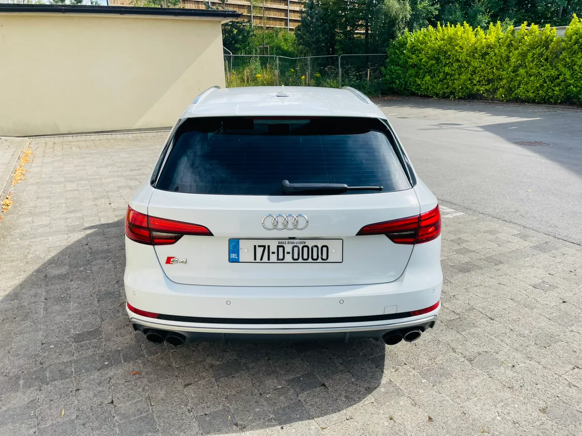 2017 AUDI S4 3.0 TFSI TURBOCHARGED V6 AUTOMATIC - Image 4