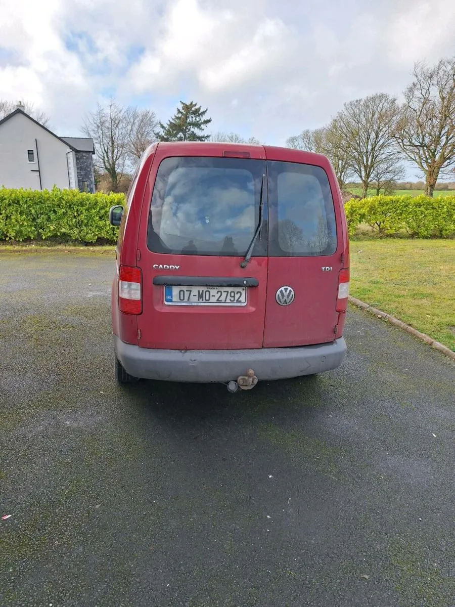 VW Caddy van - Image 3