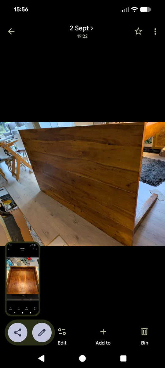 Solid Oak Dining Table. 6/10 seater. - Image 1