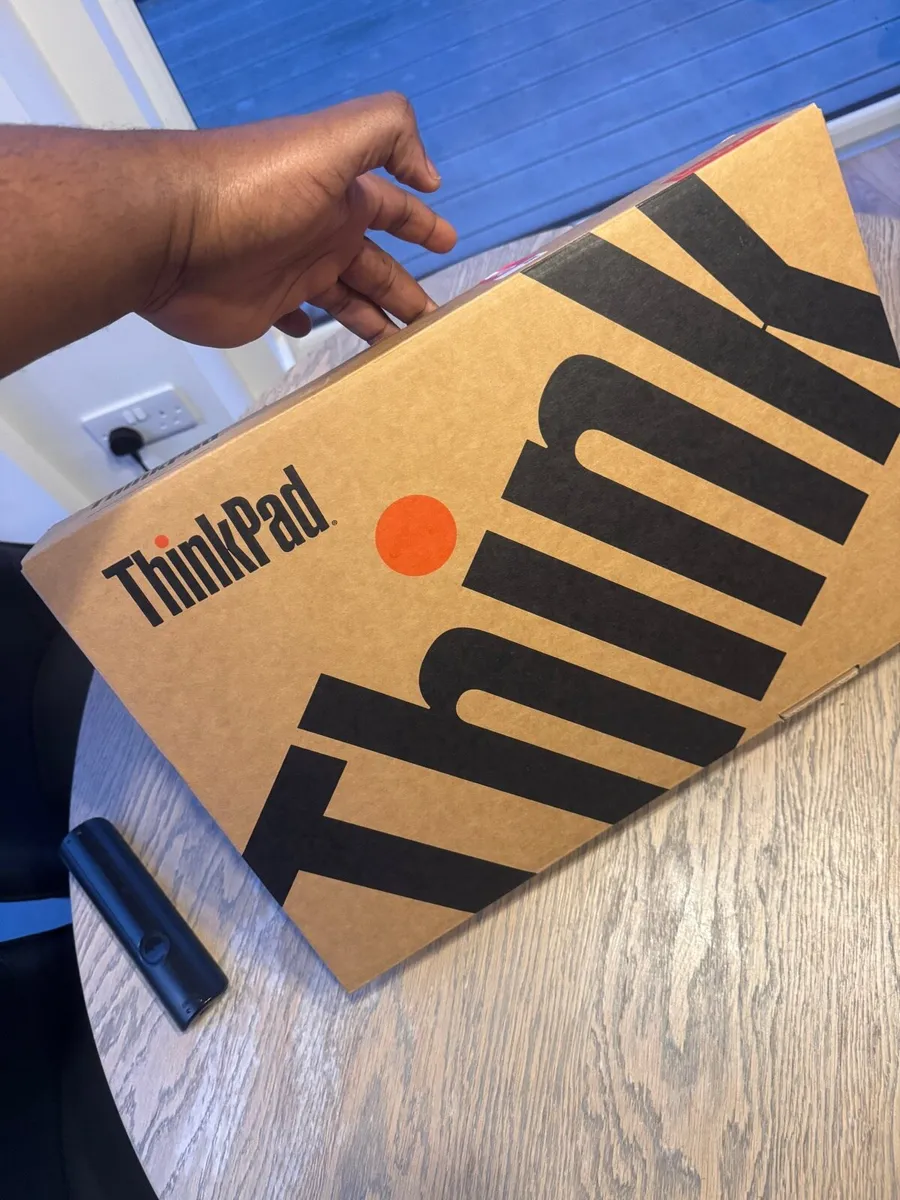 LENOVO THINKPAD T15 G2 Brand new sealed - Image 1