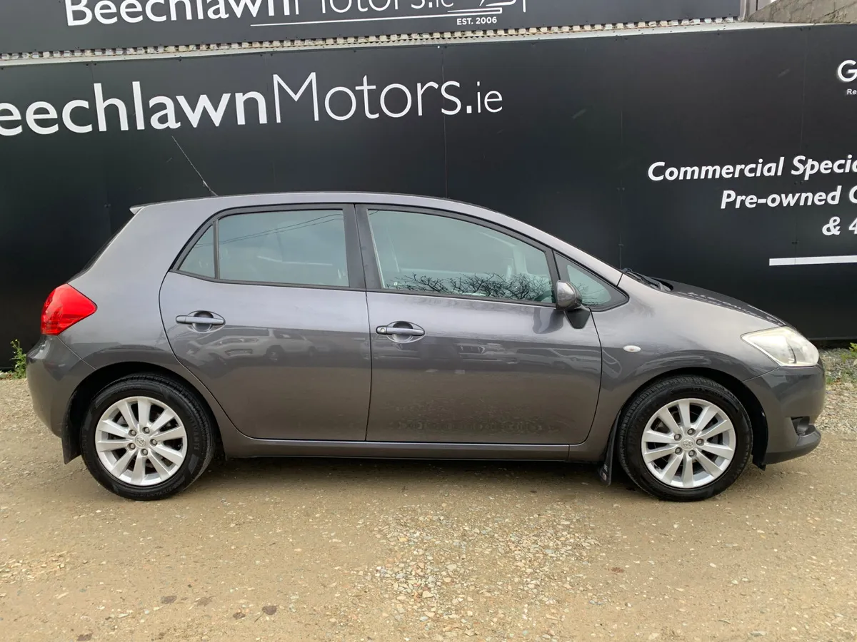AURIS 1.4 PETROL // NCT 05/26 // LOW MILEAGE // - Image 2
