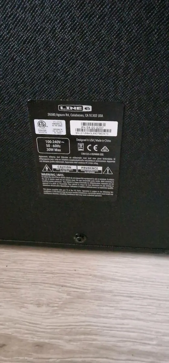 Line 6 Guitar Amp - Image 3