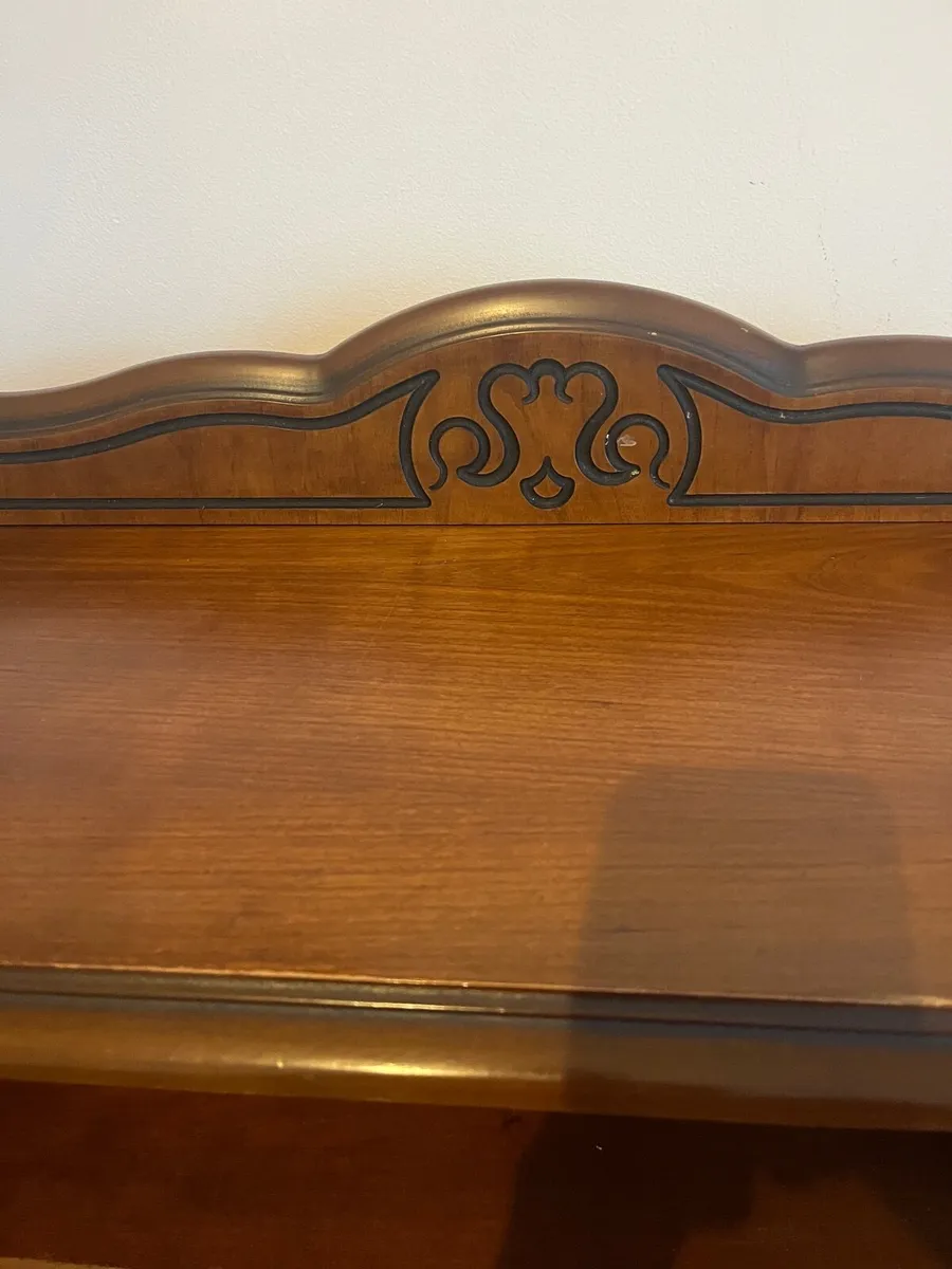 Book Shelf - Image 2