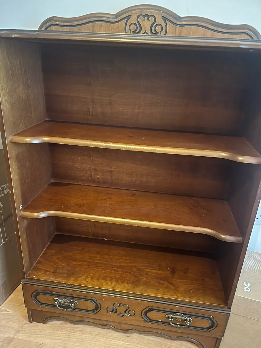 Book Shelf - Image 3