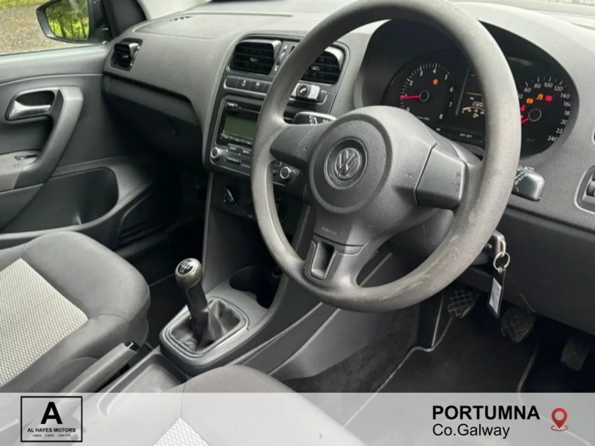 Volkswagen Polo TL 1.2 60BHP - Image 2