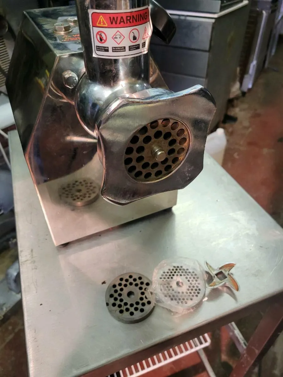 Meat Grinder MODEL 12 - Image 4