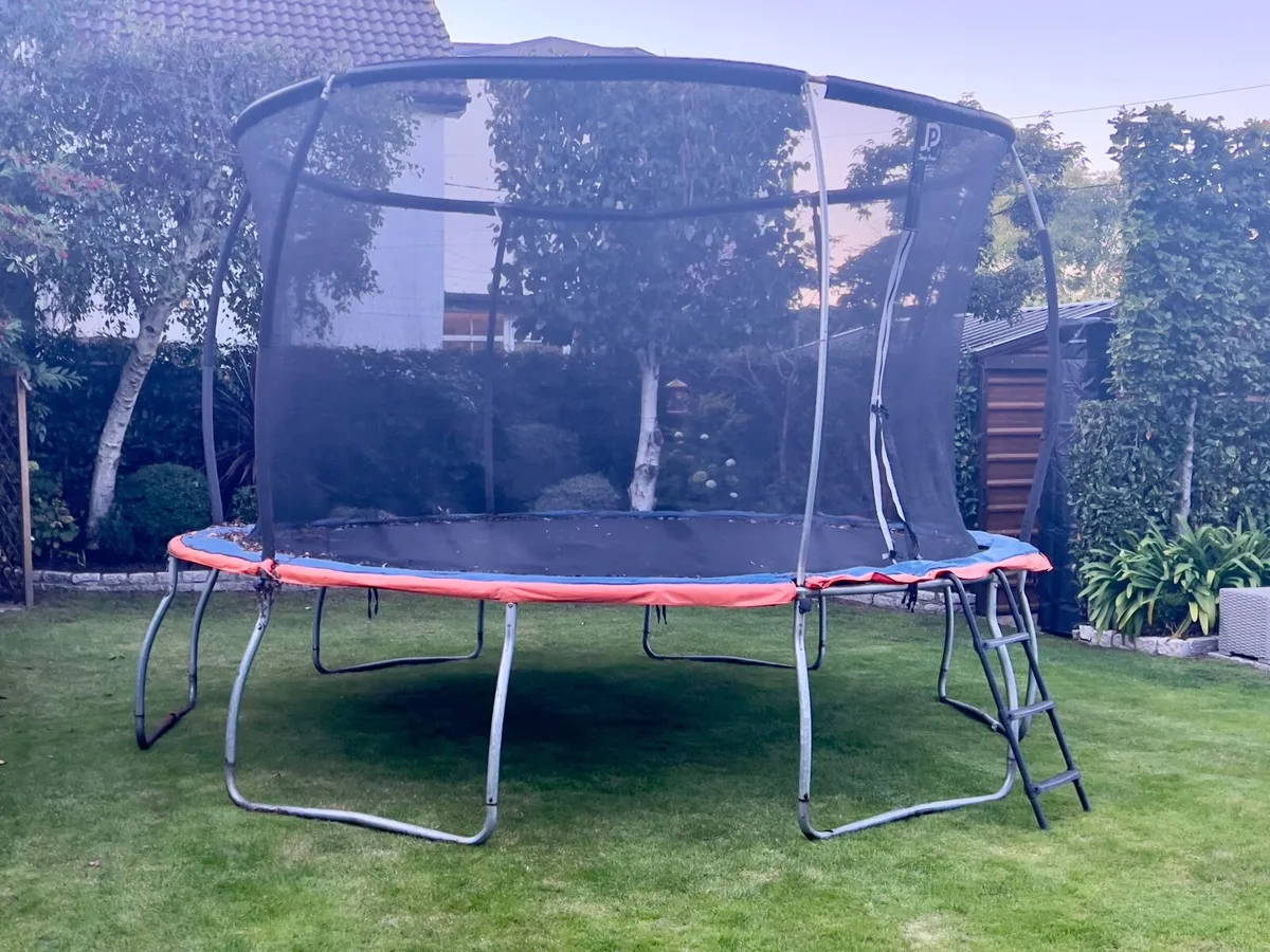 Trampoline 13ft