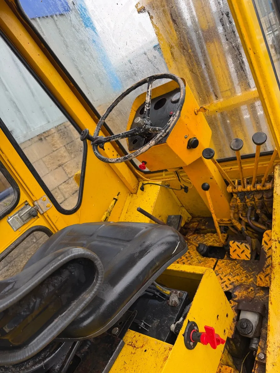 Bonser all terrain forklift - Image 3