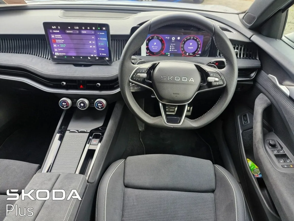 Skoda Superb Sportline 2.0 TDI 150HP DSG - Image 2