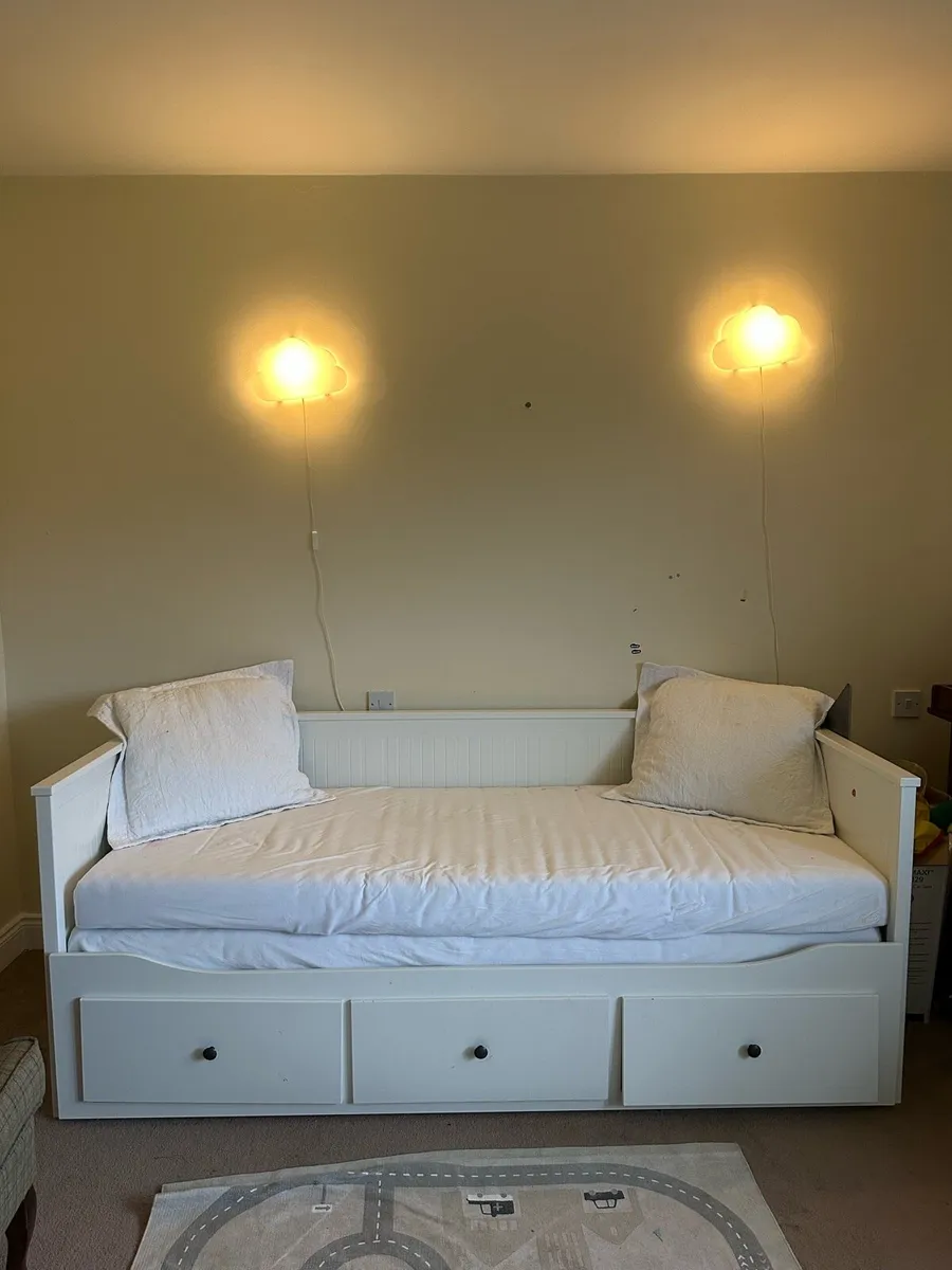 IKEA hemnes day bed