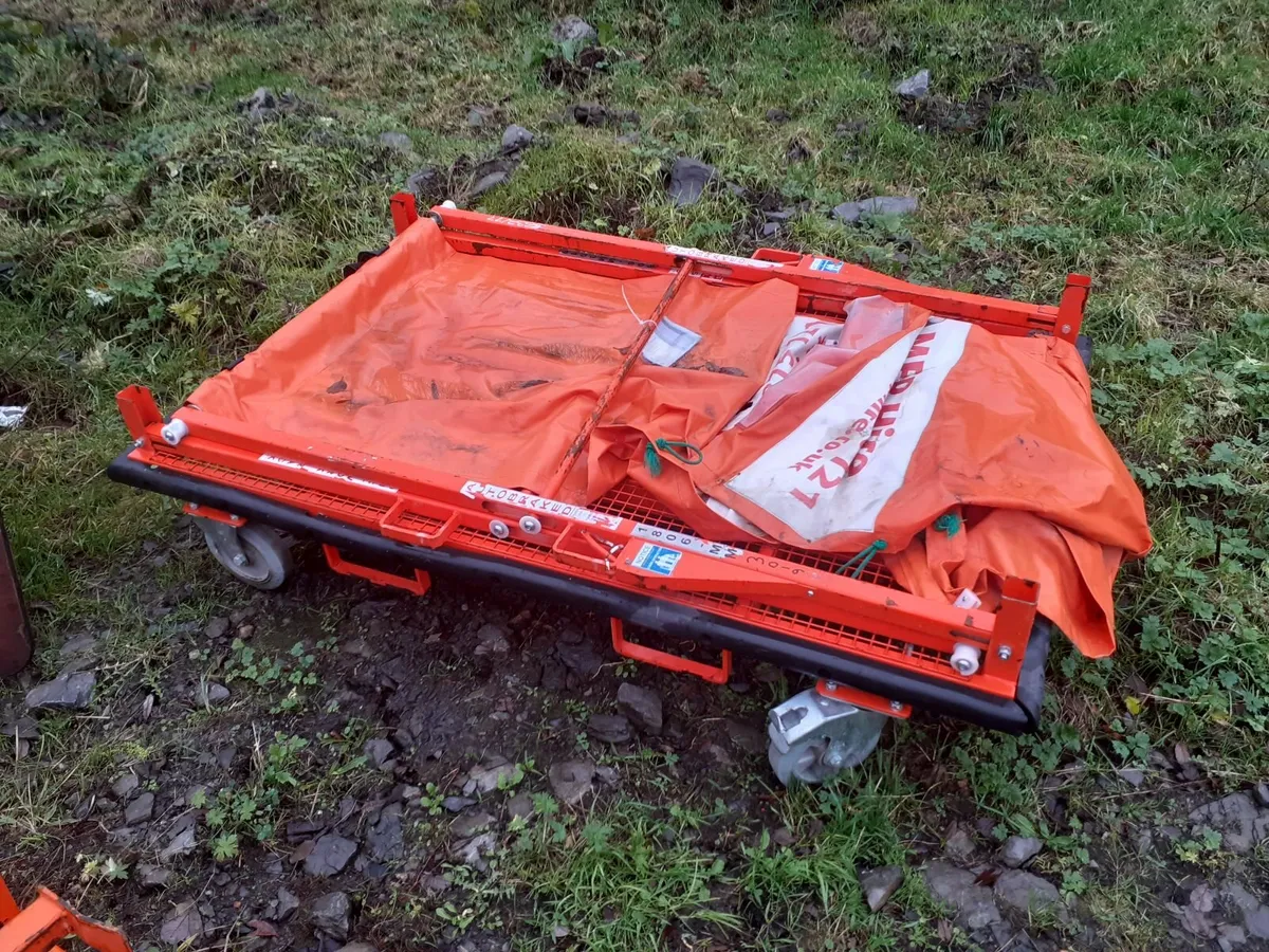 DUCT RACKS   X 3 - Image 3