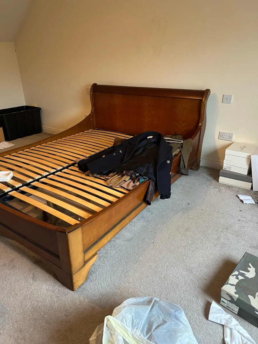King size sleigh bed frame - Image 1