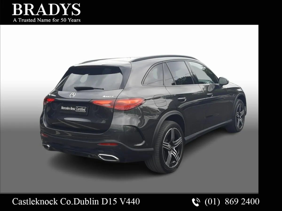 Mercedes-Benz GLC 300de Plug In Hybrid--4MATIC AMG - Image 4