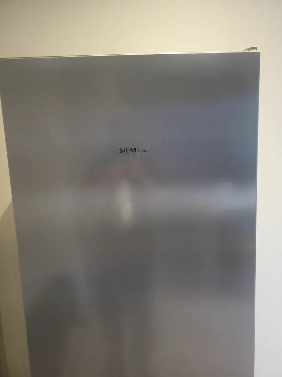 Fridge freezer  Siemens - Image 2