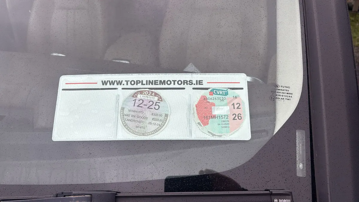 //3.0TDV6//COMMERCIAL//FULL LEATHER//AUTO// - Image 2