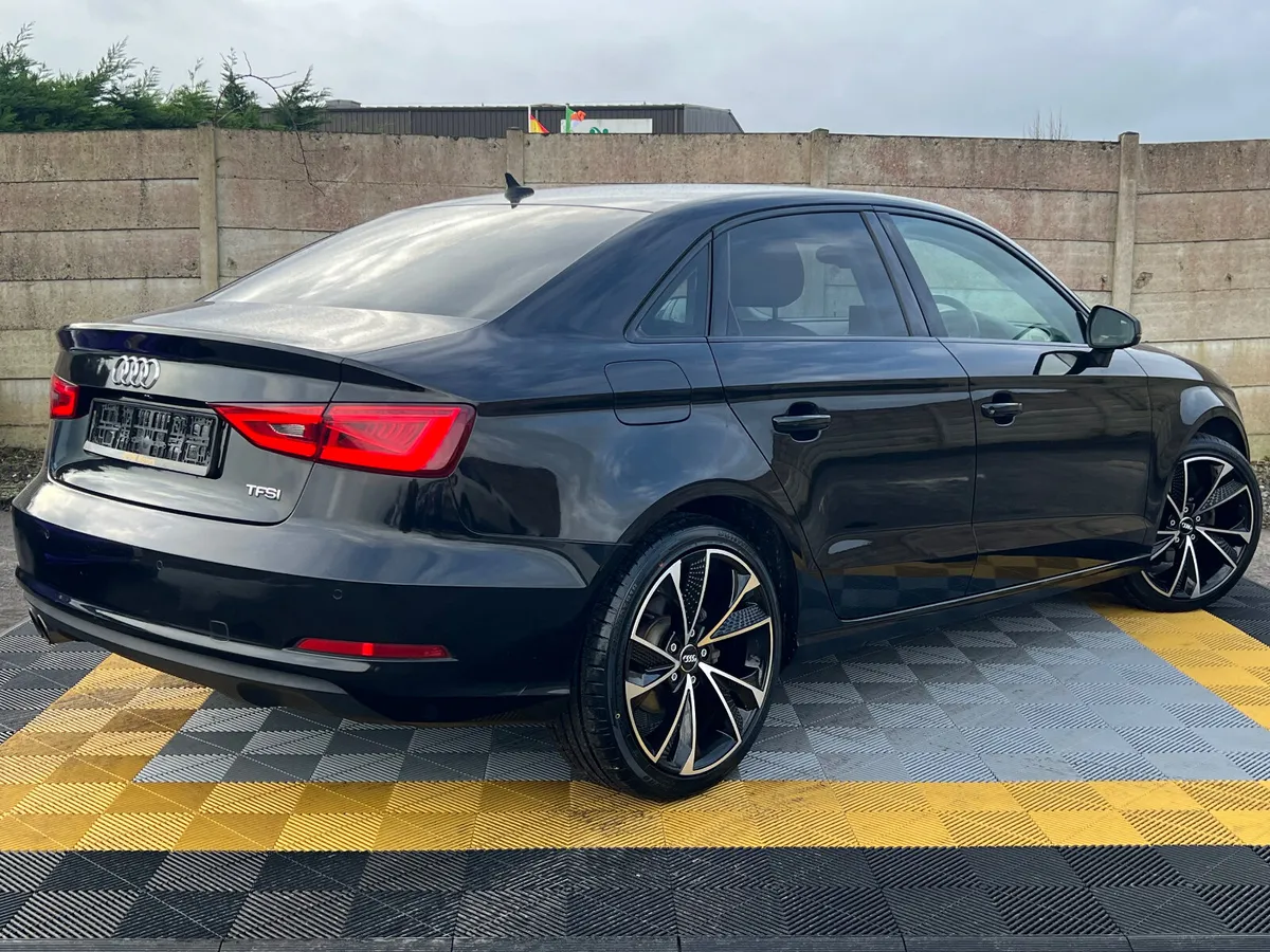 Audi A3 Saloon 1.4 TFSI Auto - Image 3