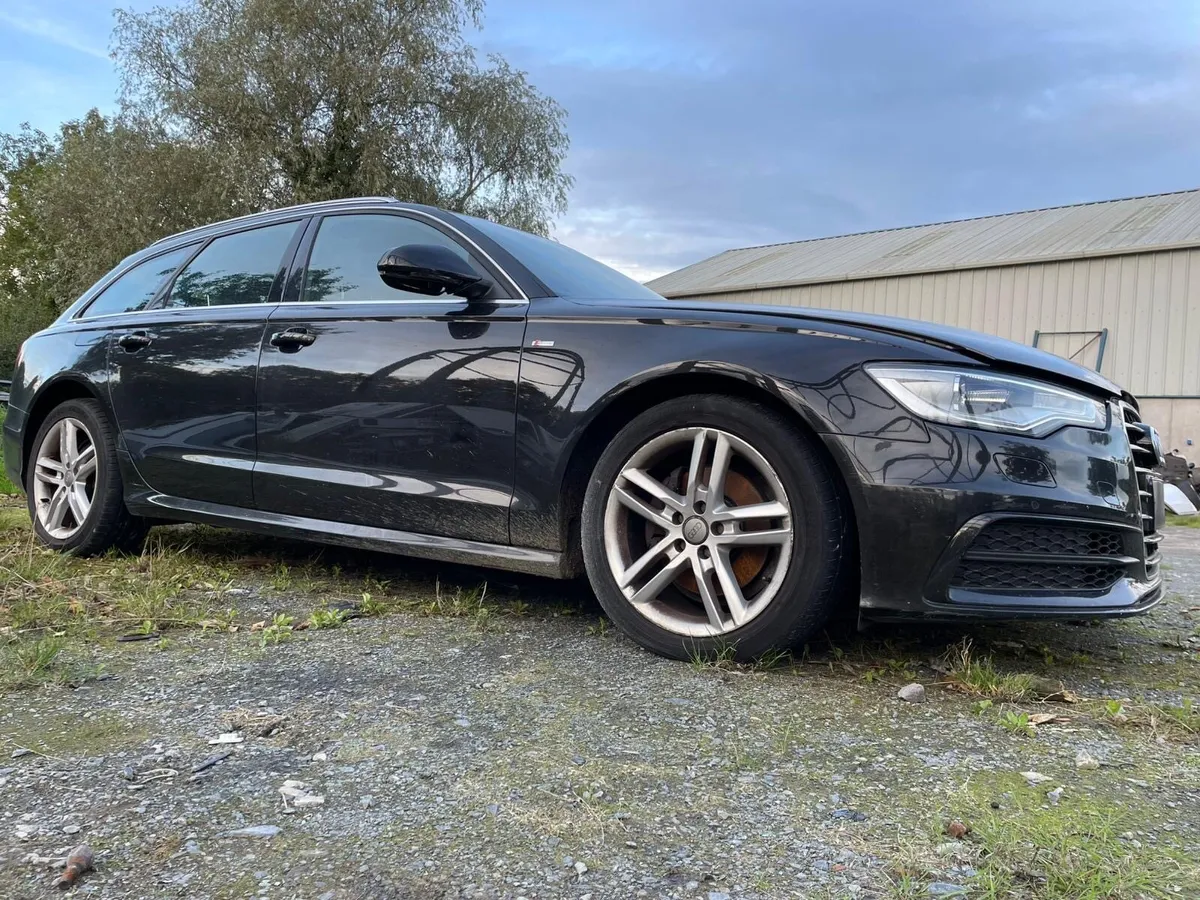 🟢2014 Audi a4 ⚠️BREAKING FOR PARTS - Image 4