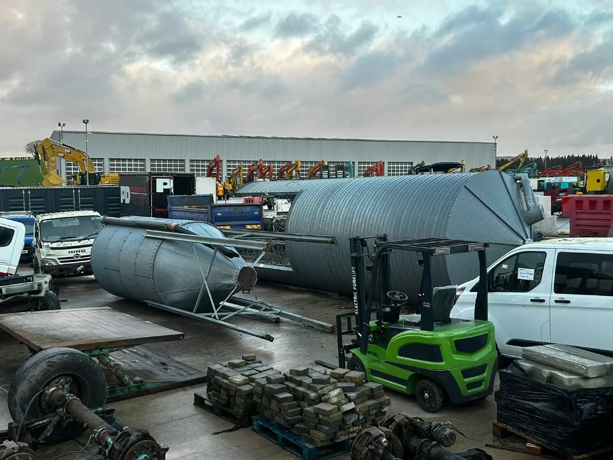 For Sale by Auction - Image 2