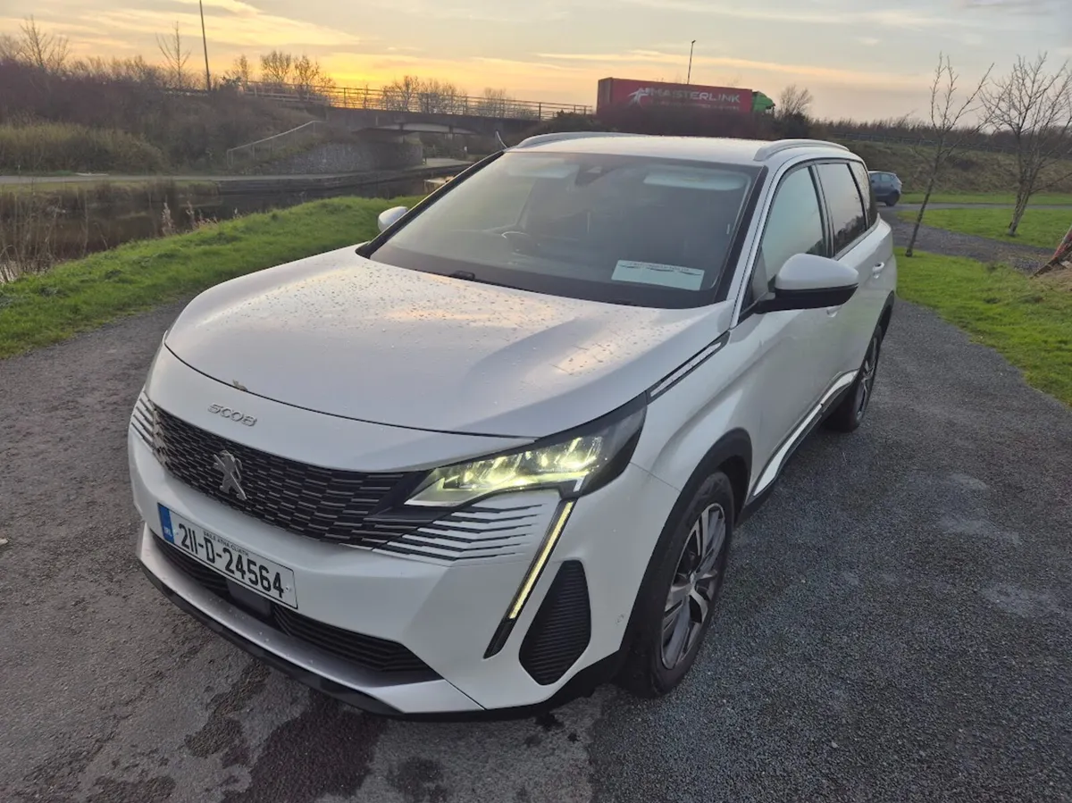 2021 Peugeot 5008 FL ALLURE PACK 1.5 BLUE HDI - Image 3
