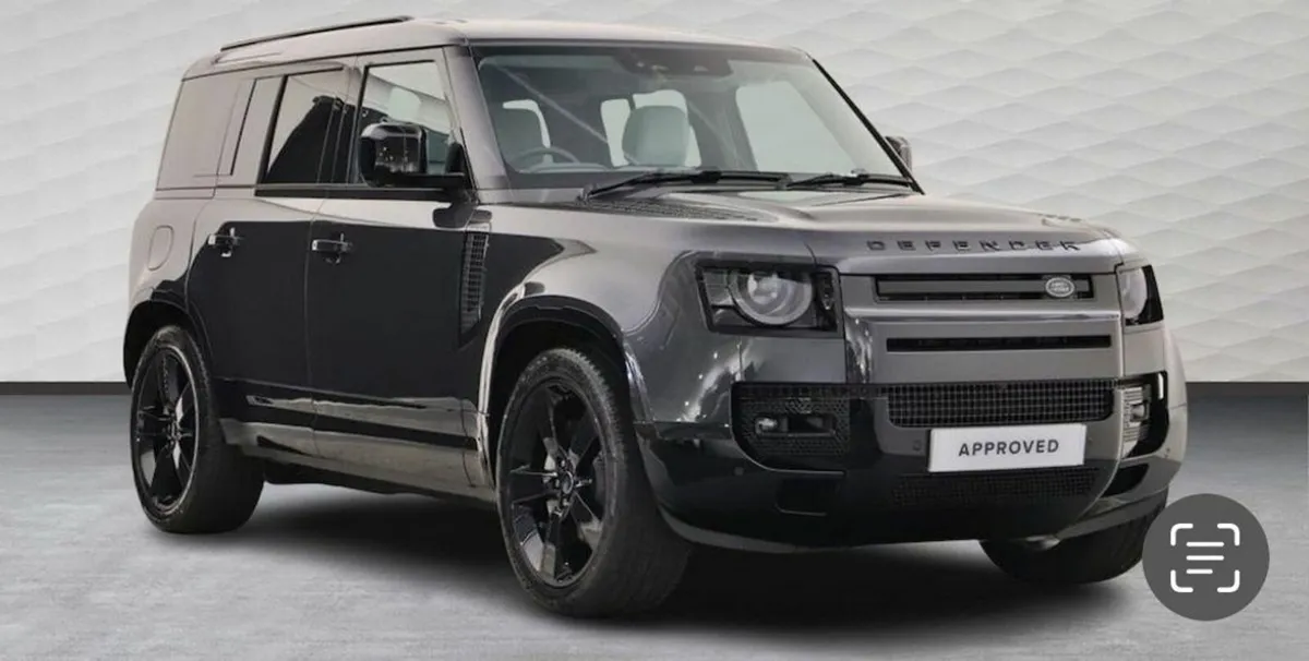 Land Rover Defender Dynamic SE / Glass Roof / Big - Image 1