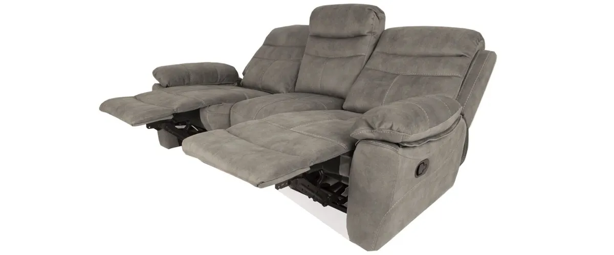 Recliner sofa like new - Image 2
