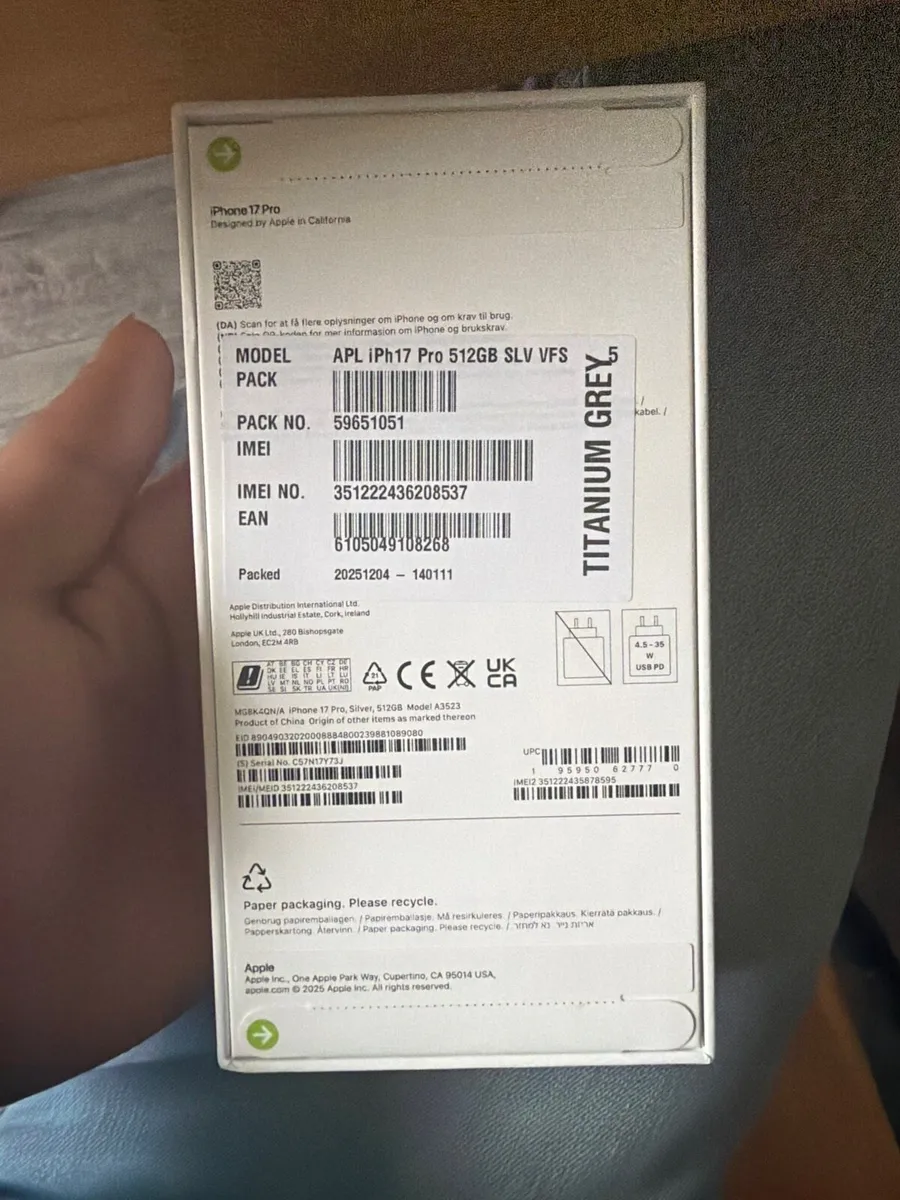 Iphone 17 pro 512GB unlocked - Image 2