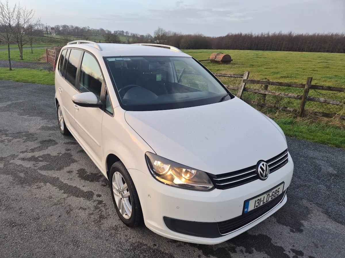 2013 Volkswagen Touran 1.6 TDI SE 7SEATS - Image 1