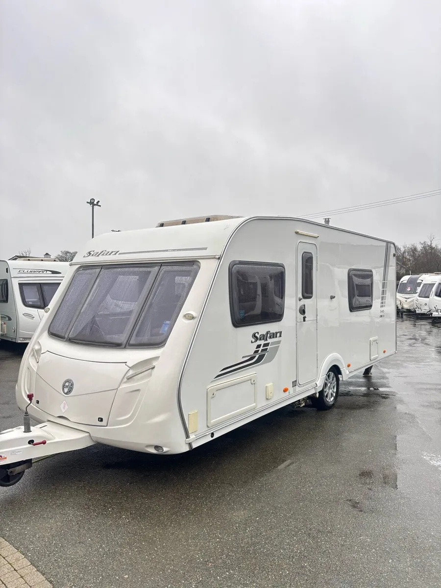 🤯SWIFT SAFARI 🤩 - Image 1