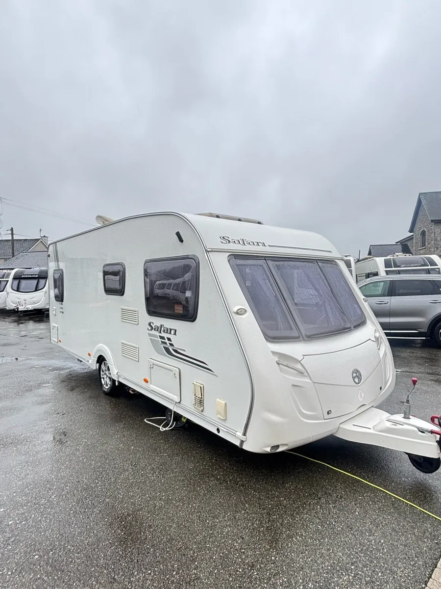 🤯SWIFT SAFARI 🤩 - Image 2