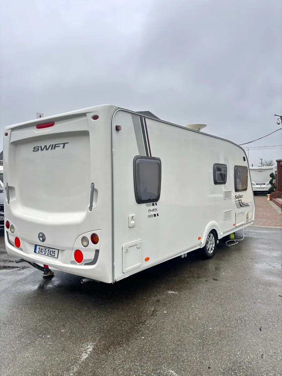 🤯SWIFT SAFARI 🤩 - Image 3