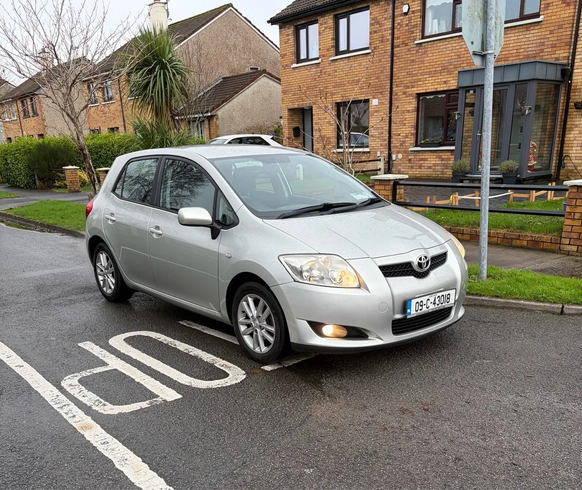 Toyota auris new model 1.3 petrol - Image 1