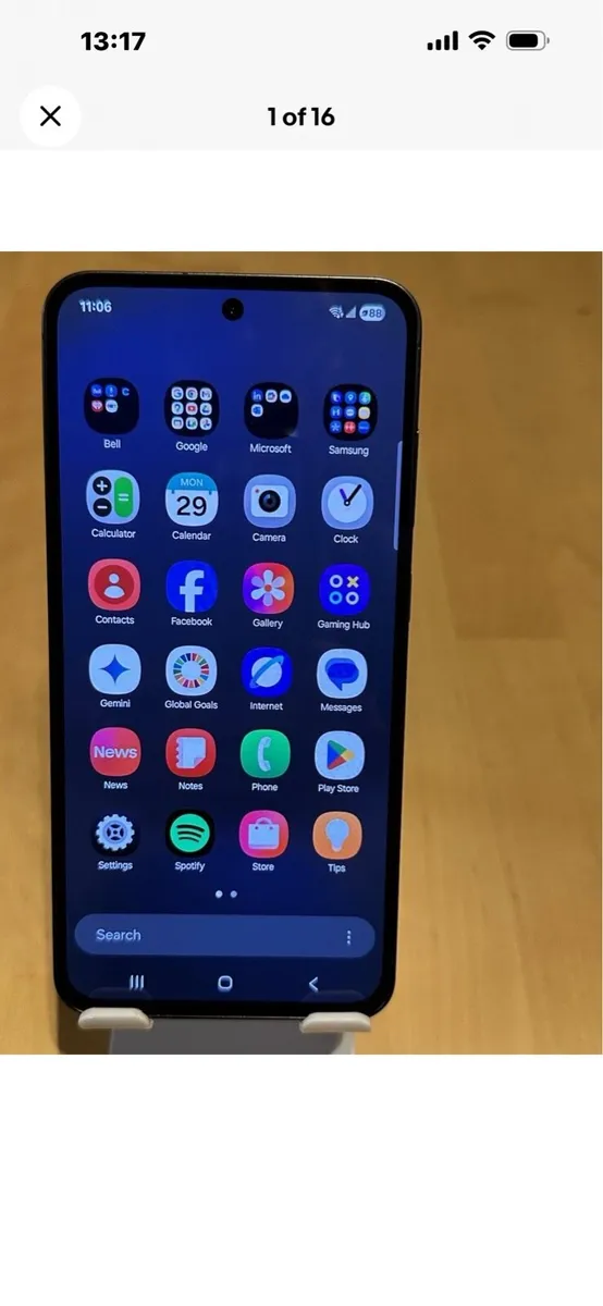 Samsung s24 fe 128gb unlocked 5G - Image 1