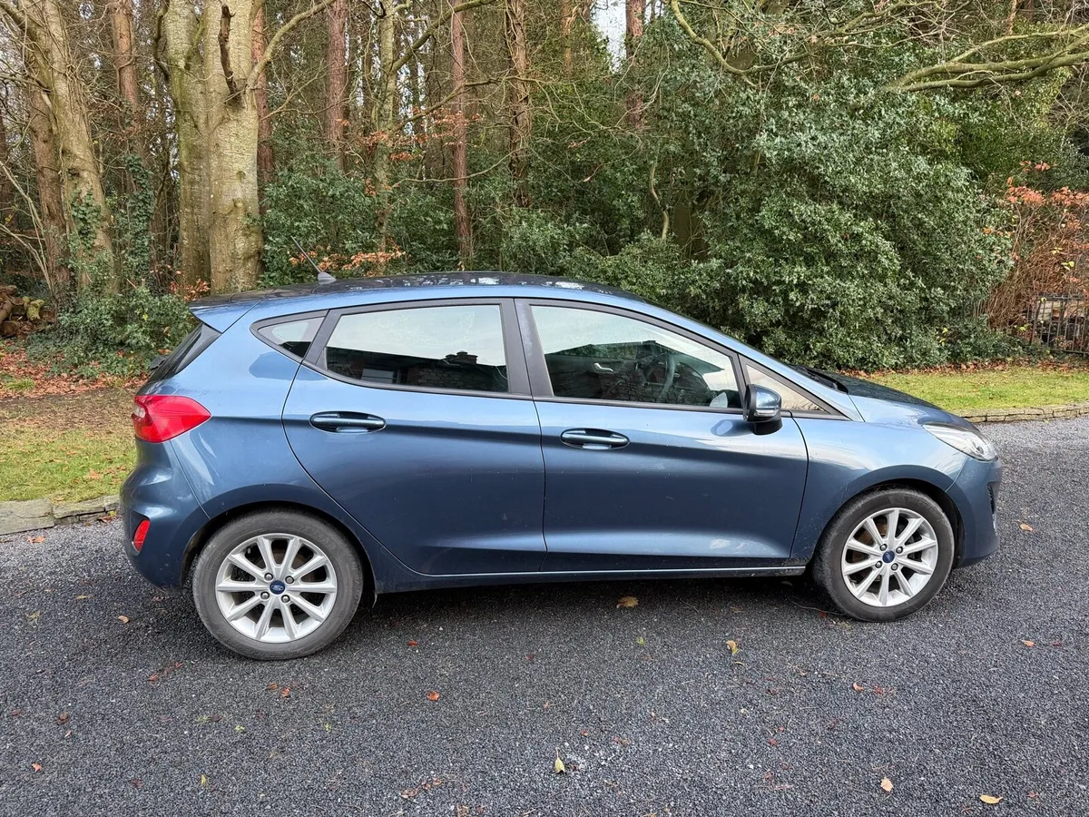 Ford Fiesta Titanium 1.5 TDCI Diesel - Image 2