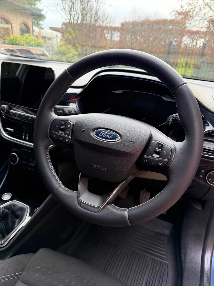 Ford Fiesta Titanium 1.5 TDCI Diesel - Image 3