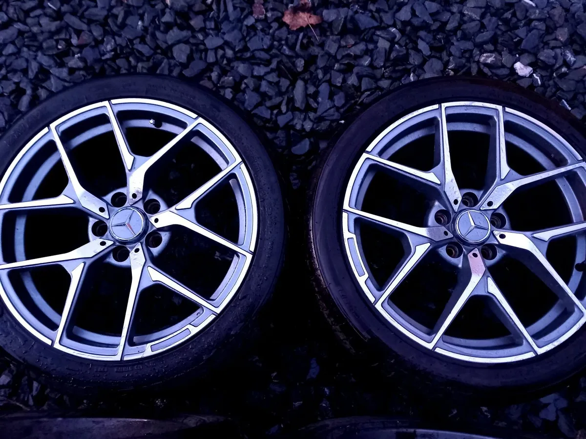 5x112 Mercedes18inch Alloys • Clean • - Image 2