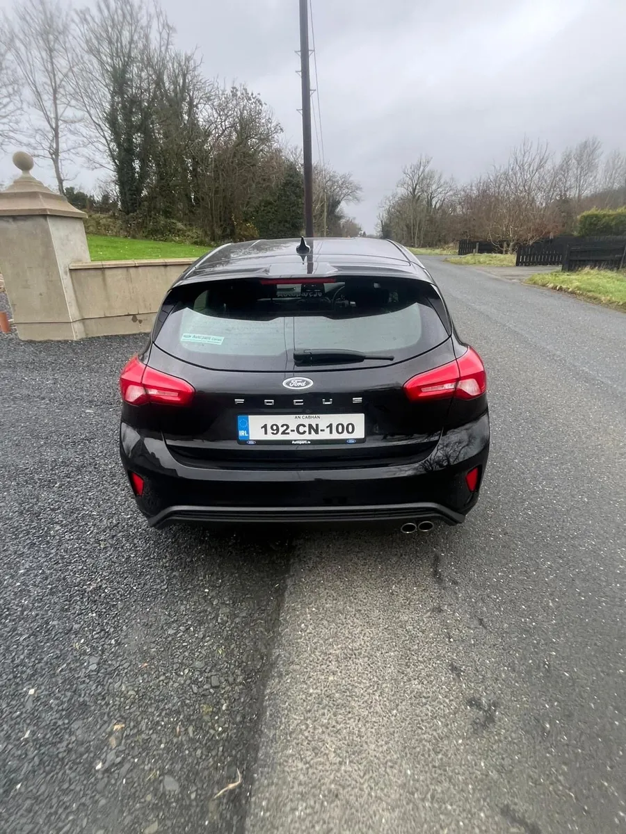 192 Ford Focus ST Line 1.0 Petrol - Image 2