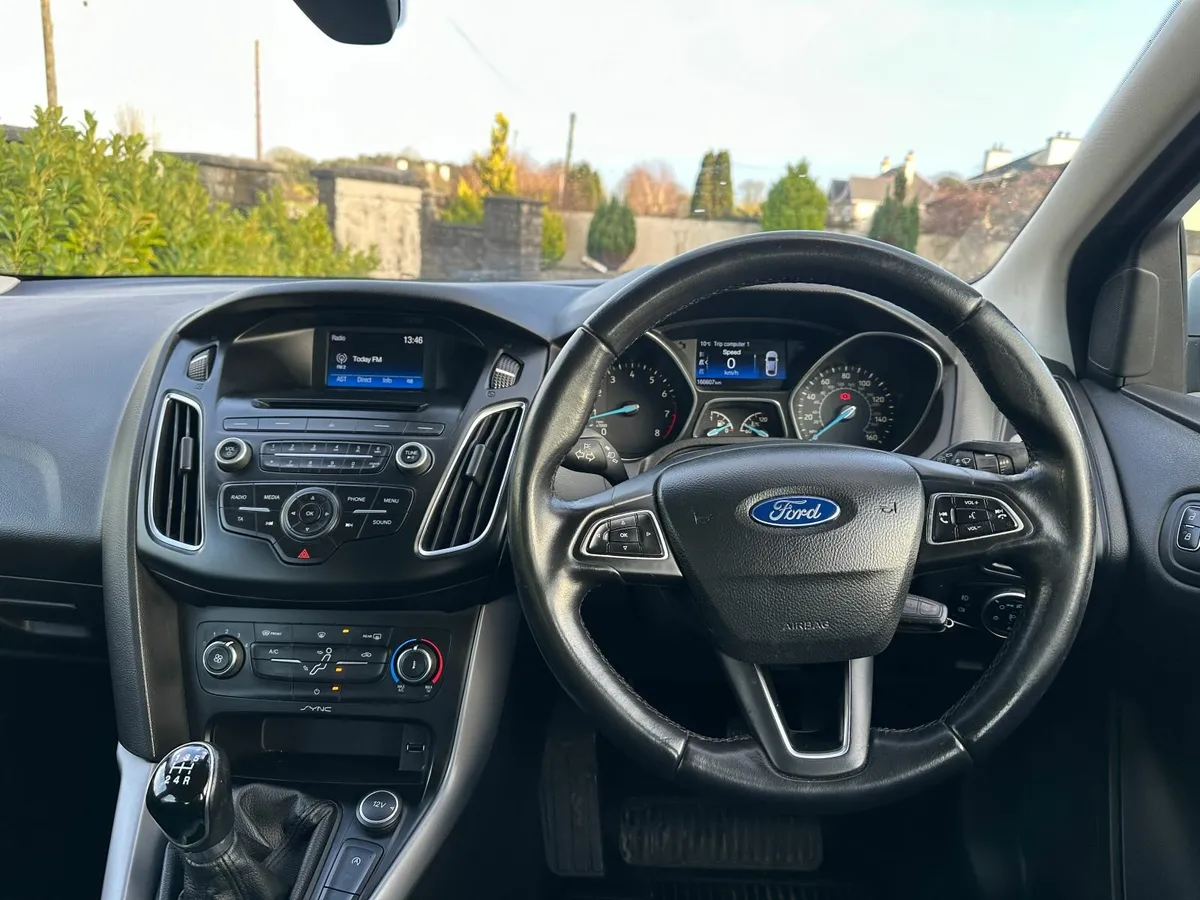 Ford Focus 1.0L petrol - Image 3