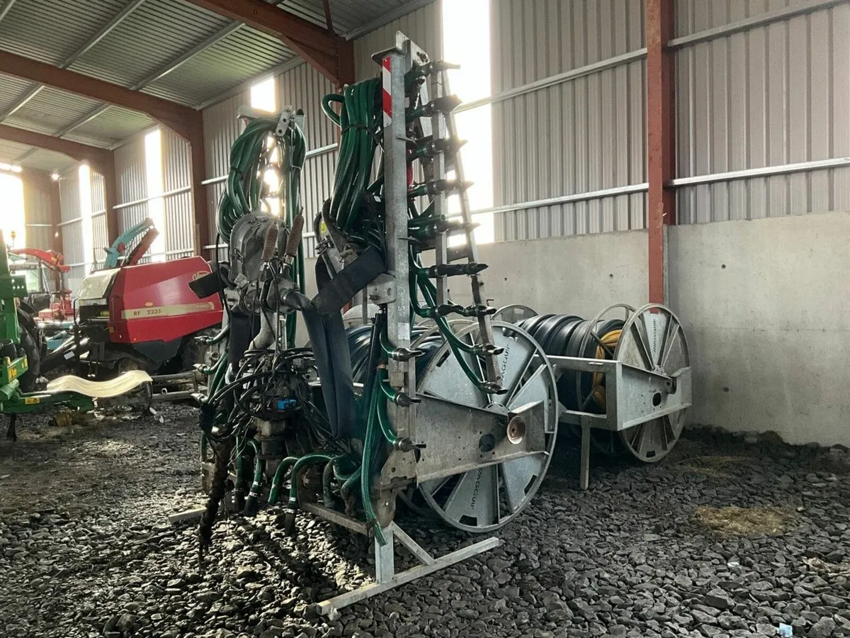 AG EQUIP 12m DRIBBLE BAR SLURRY SYSTEM FRONT & REA - Image 2