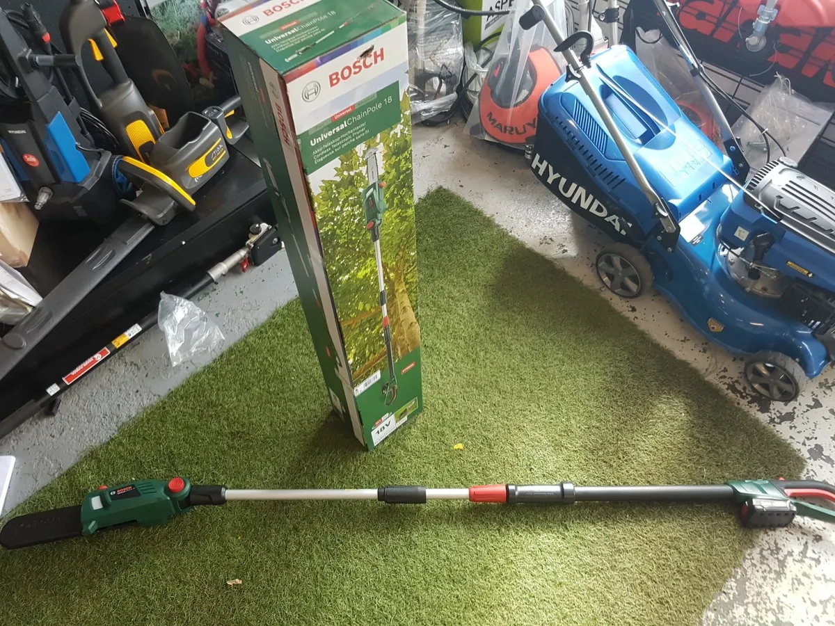 BOSCH CORDLESS TELESCOPIC POLE SAW CHAINSAW