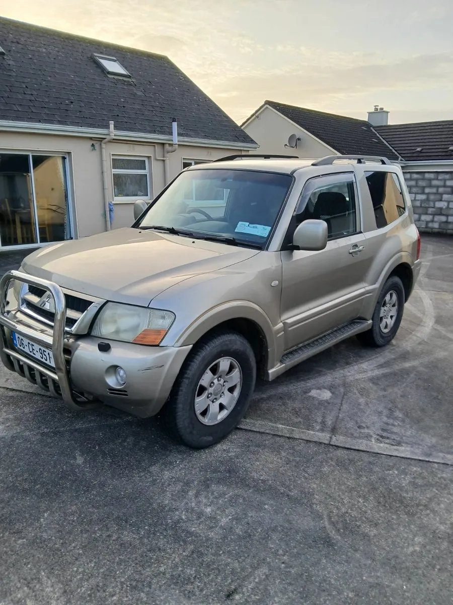 Mitsubishi Pajero 2006 - Image 3