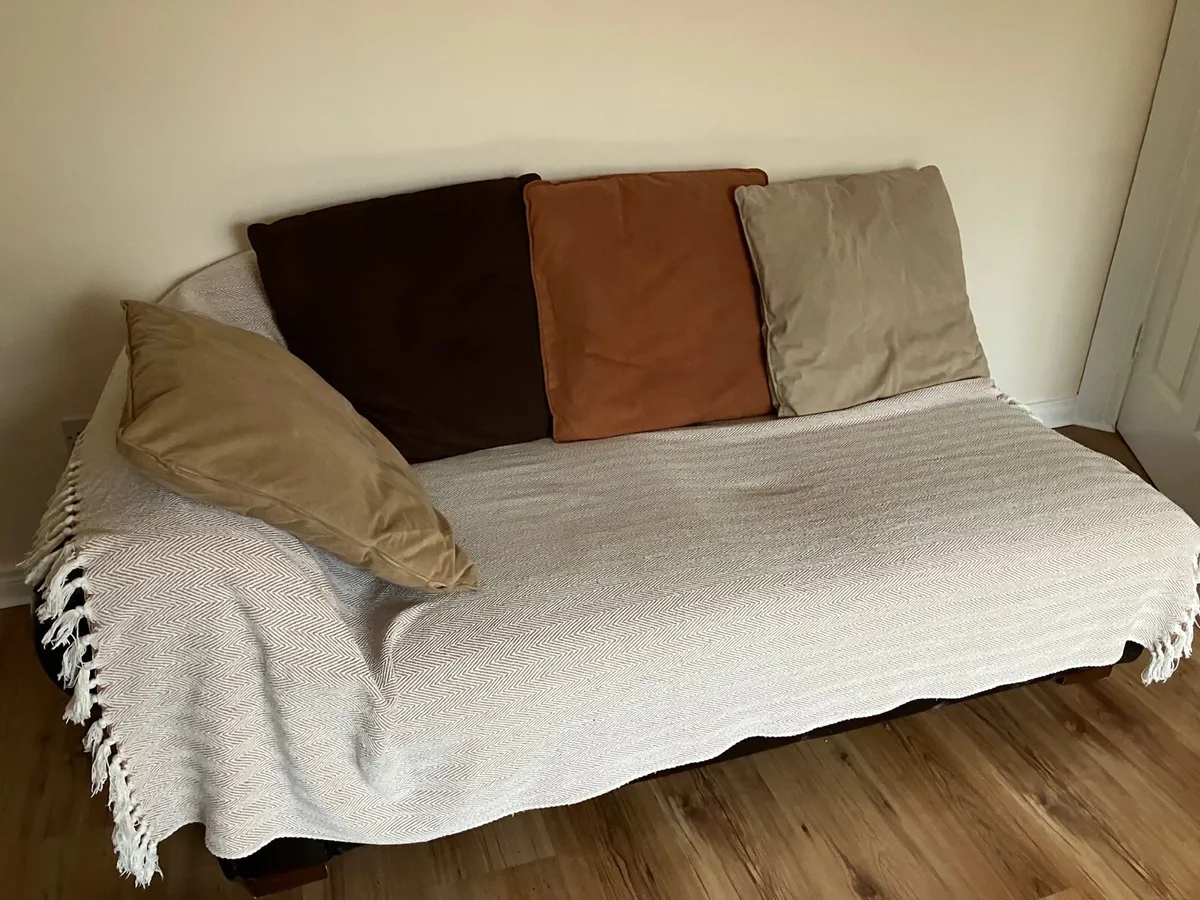 Corner Couches - Image 3