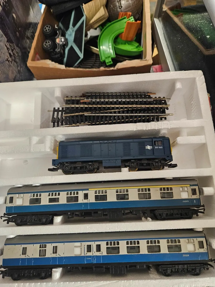 Hornby Lima OO Gauge Train Set - Image 4
