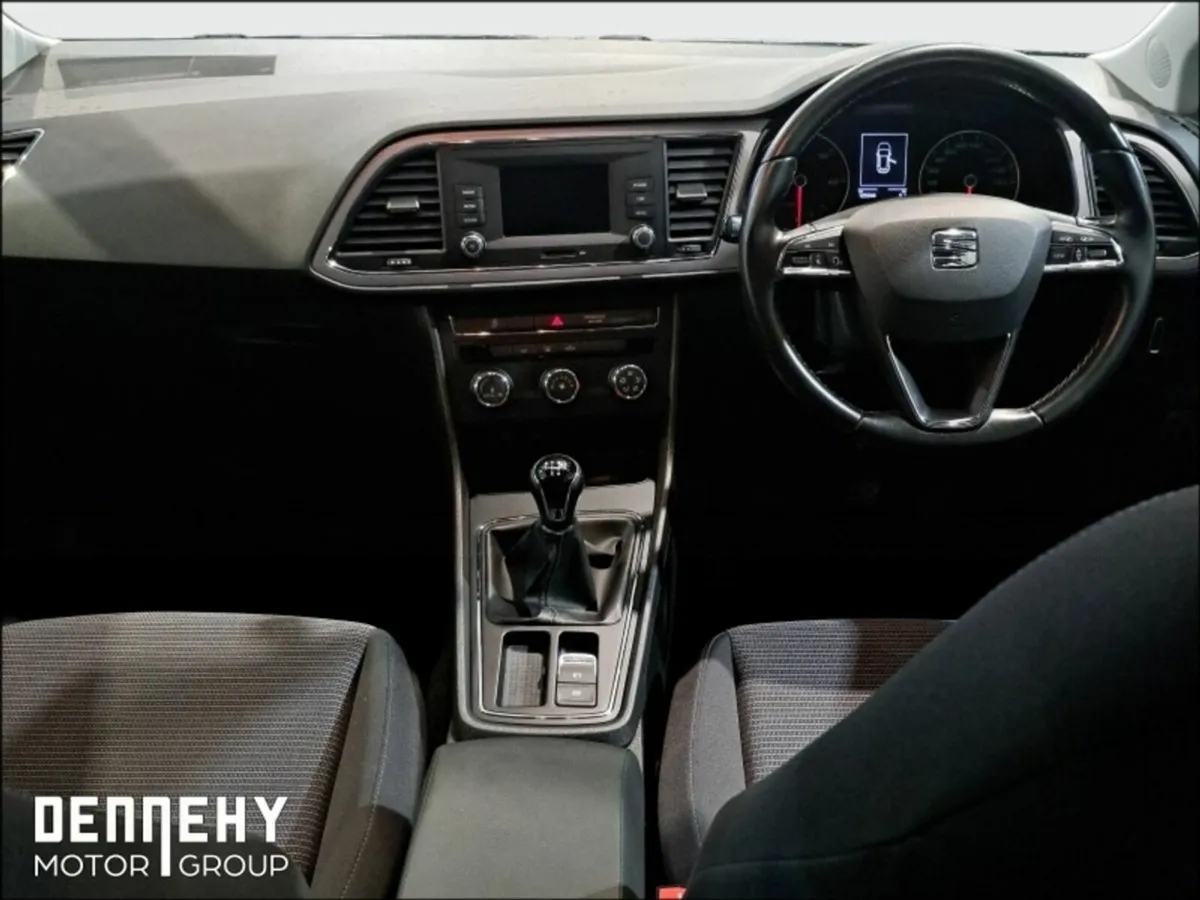 SEAT Leon 1.6TDI 115HP 17" Wheels SE - Image 2