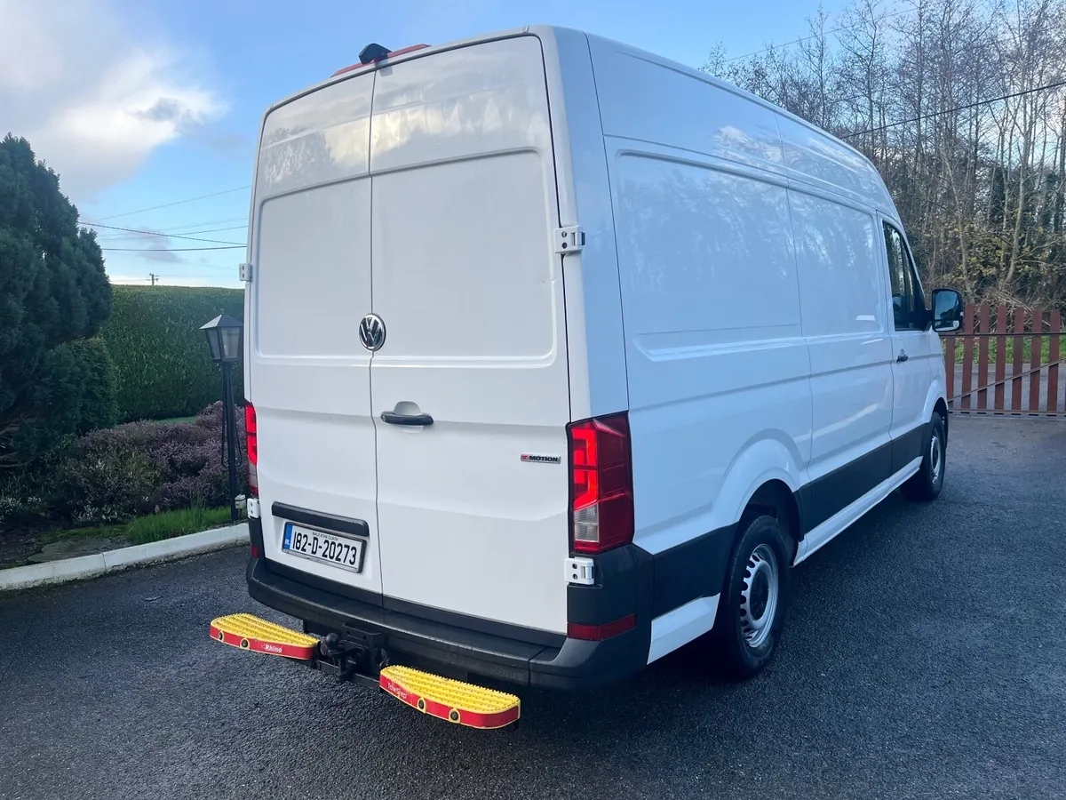 Volkswagen Crafter 4 Motion - Image 4