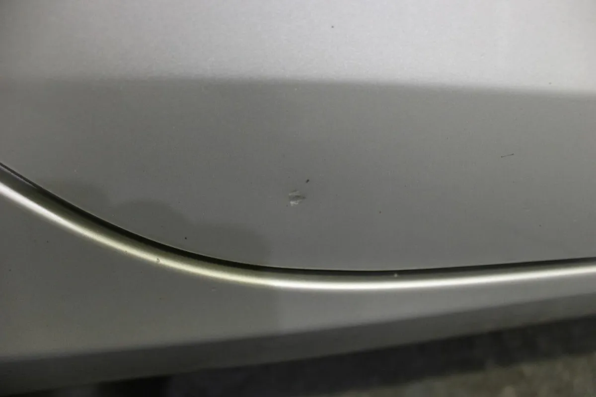 Volvo V40 1.6 D2 (115hp) SE Leather - Image 2