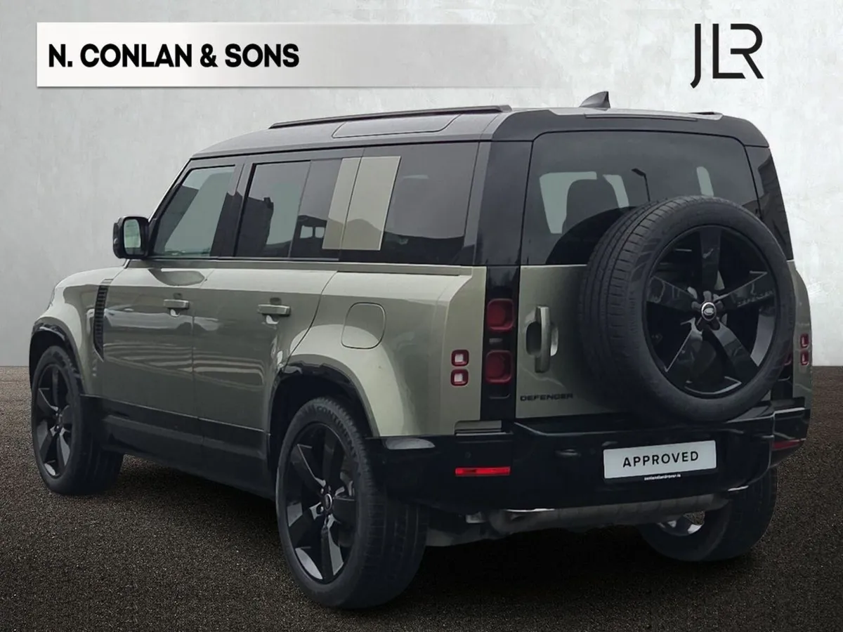Land Rover Defender 110 PHEV X-DYNAMIC HSE *MAIN L - Image 2