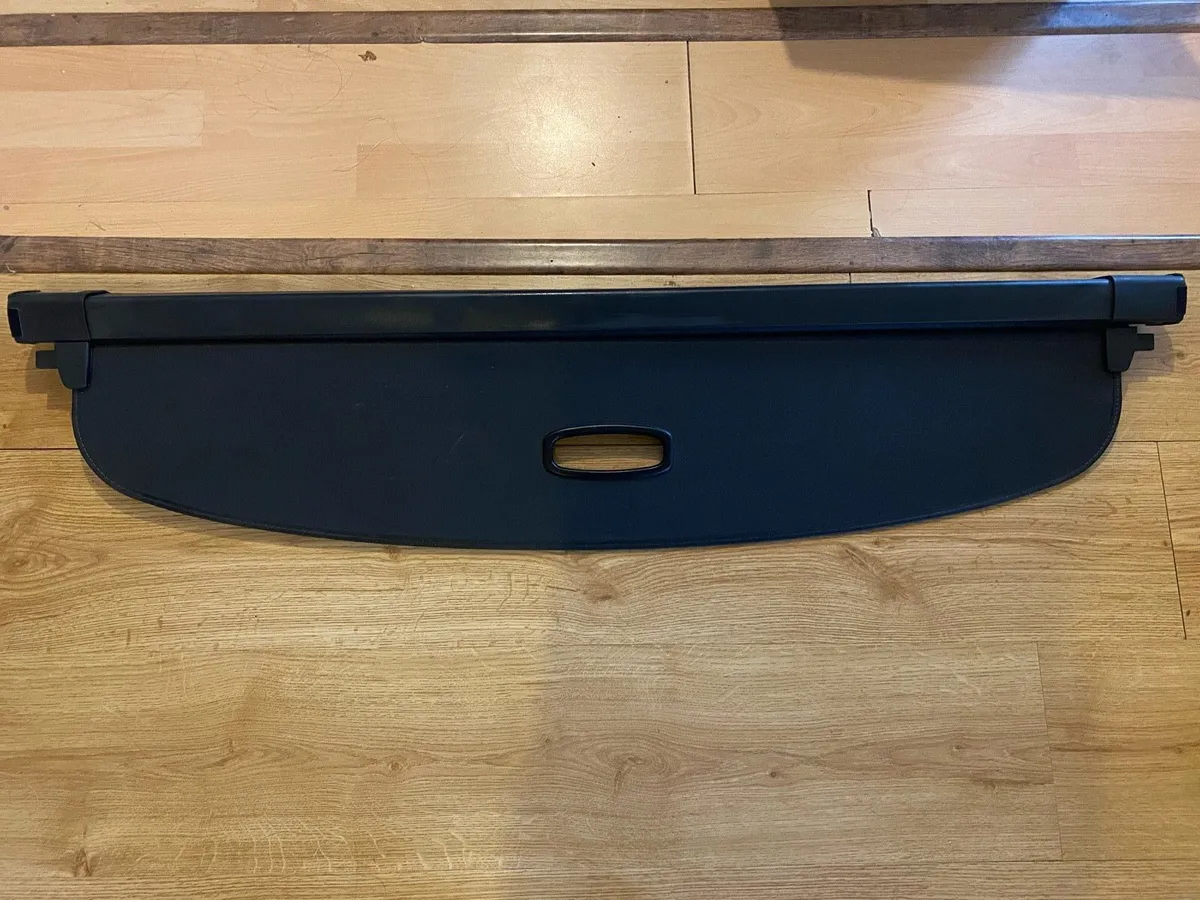 Boot parcel shelf Kia sportage - Image 1