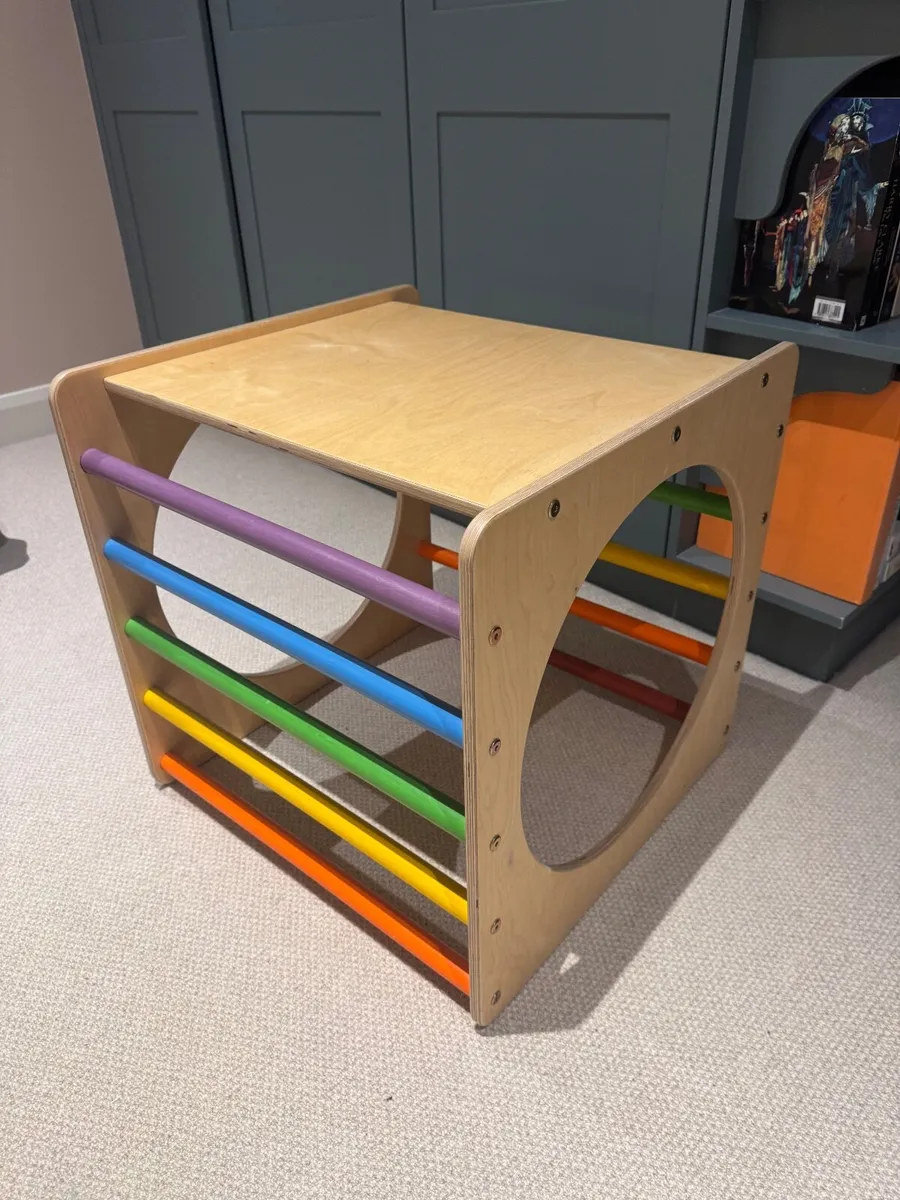 Kate Haa Climbing cube explorer - Image 1