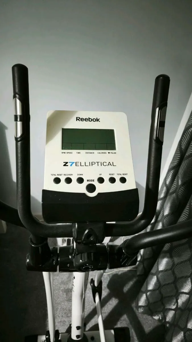 REEBOK Z7Elliptical Cross trainer - Image 3