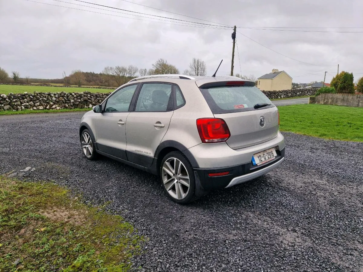 Vw polo (low mileage) - Image 3